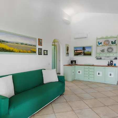 Casa Elena Al Mare Con Piscina Semesterbostad