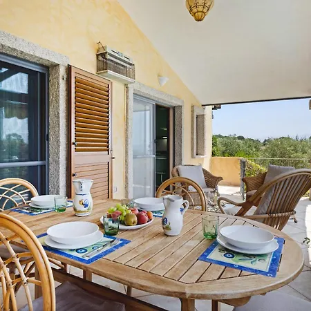 Casa Elena Al Mare Con Piscina Semesterbostad