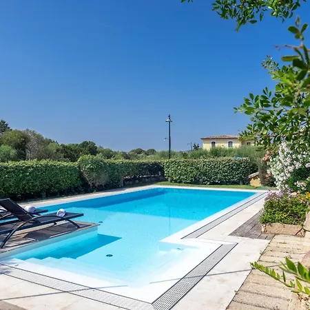 Casa Elena Al Mare Con Piscina *