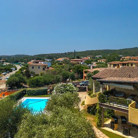 Casa Elena Al Mare Con Piscina * オルビア