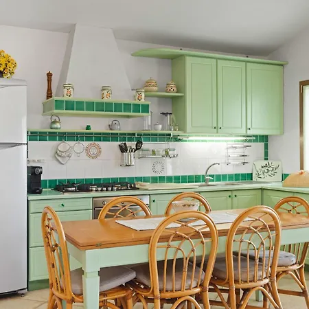 Casa Elena Al Mare Con Piscina 度假居 奧爾比亞