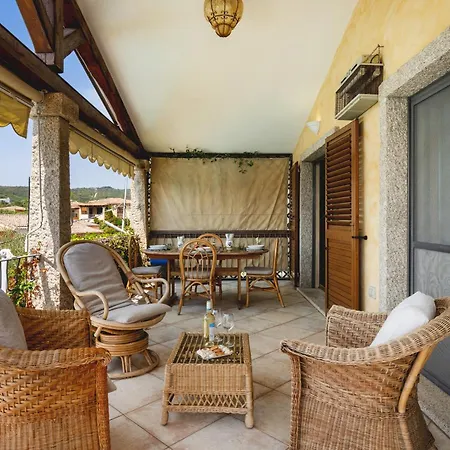 Casa Elena Al Mare Con Piscina 度假居